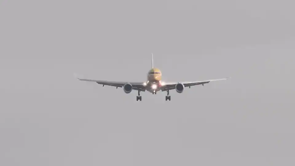 Air Charter Services - Full-Capacity Global Cargo
