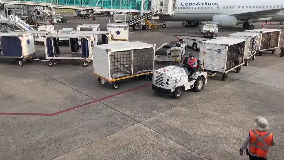 Air Consolidation Services - Economical Air Shipping