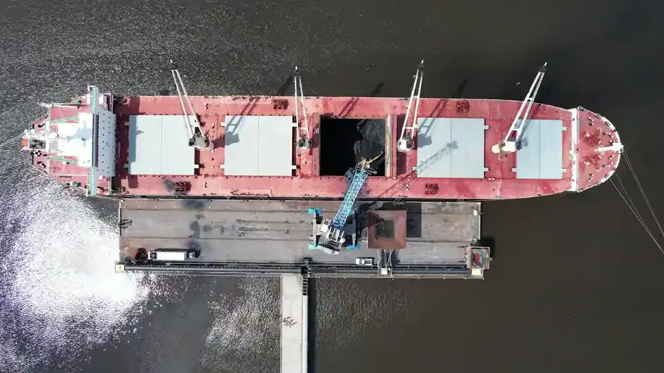Break-Bulk Shipping - Oversized & Heavy Cargo Solutions