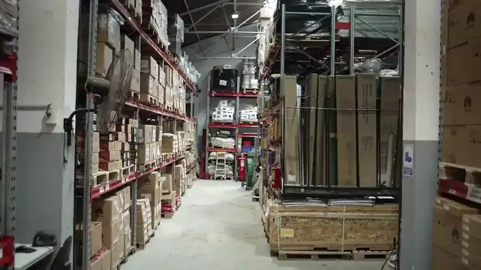 Distribution Services: Scalable Fulfillment & Last-Mile